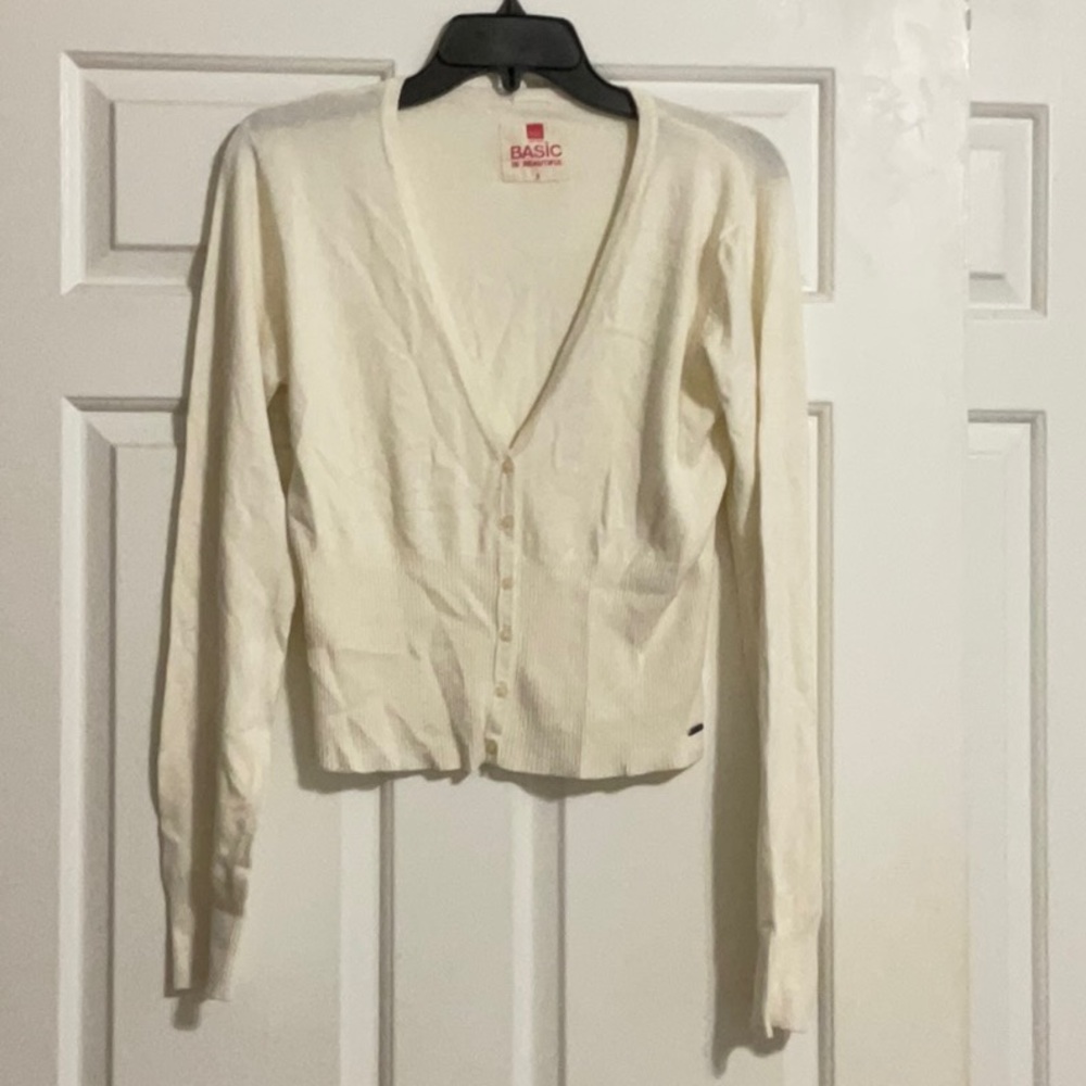 Fox white Cardigan Sweater V-Neck Lightweight